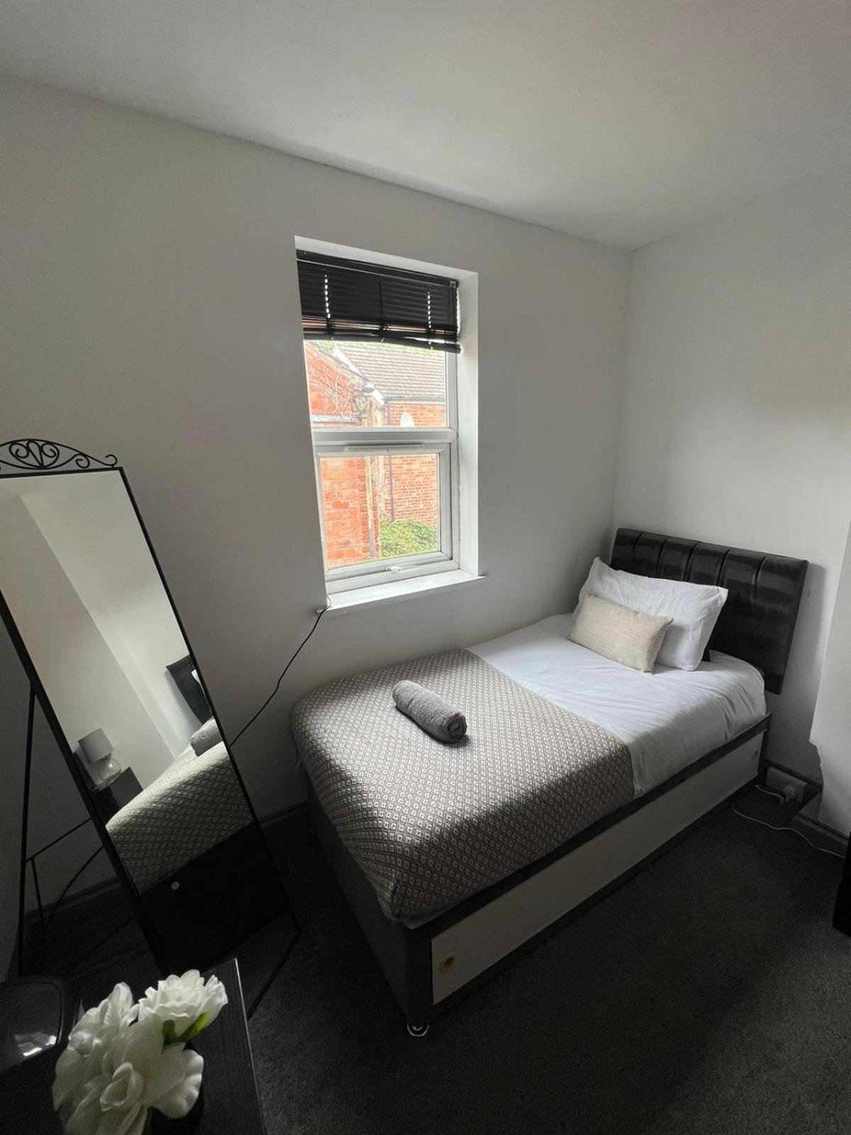 Lincoln City Centre Rooms P&S Exterior foto