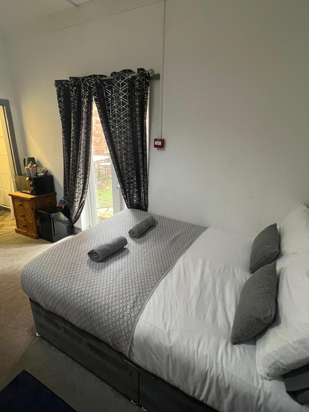 Lincoln City Centre Rooms P&S Exterior foto